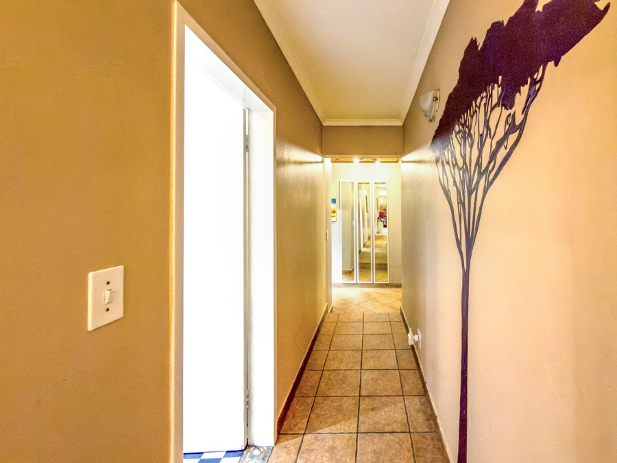 3 Bedroom Property for Sale in Garsfontein Gauteng