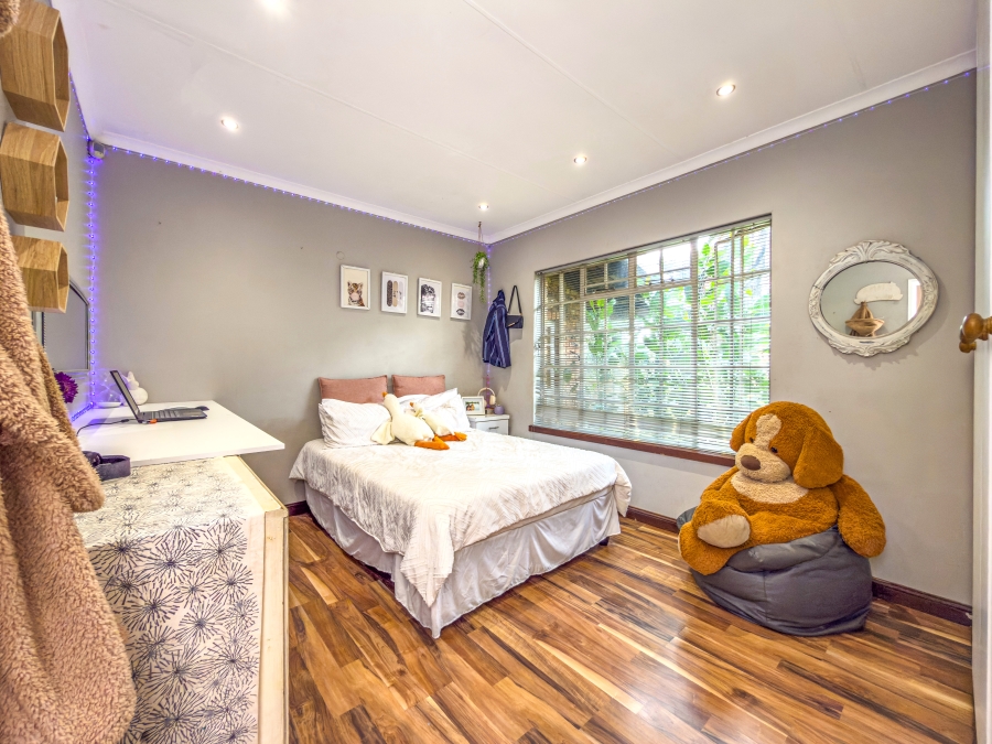 3 Bedroom Property for Sale in Garsfontein Gauteng