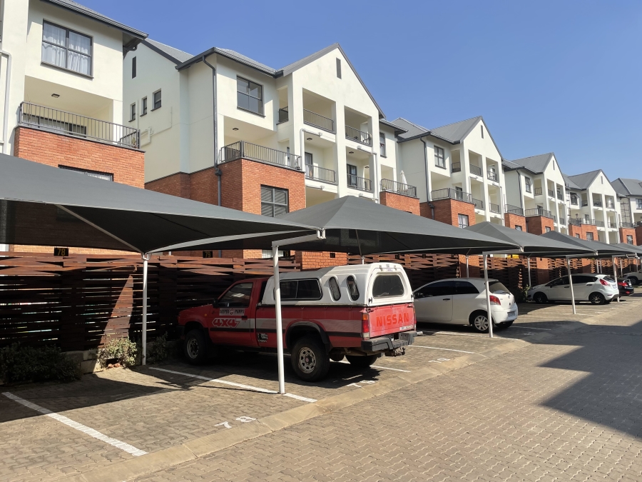3 Bedroom Property for Sale in Greenstone Hill Gauteng