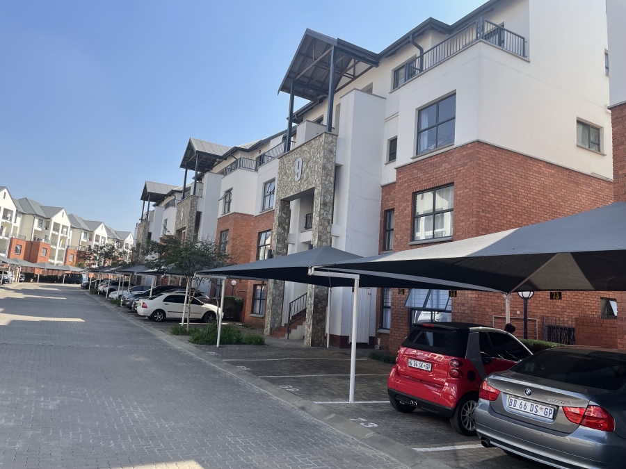 3 Bedroom Property for Sale in Greenstone Hill Gauteng