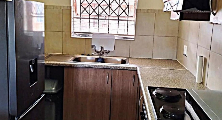 2 Bedroom Property for Sale in Florida Gauteng