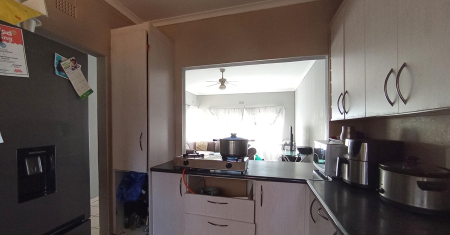2 Bedroom Property for Sale in Florida Gauteng