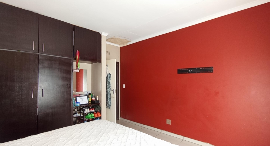 2 Bedroom Property for Sale in Florida Gauteng