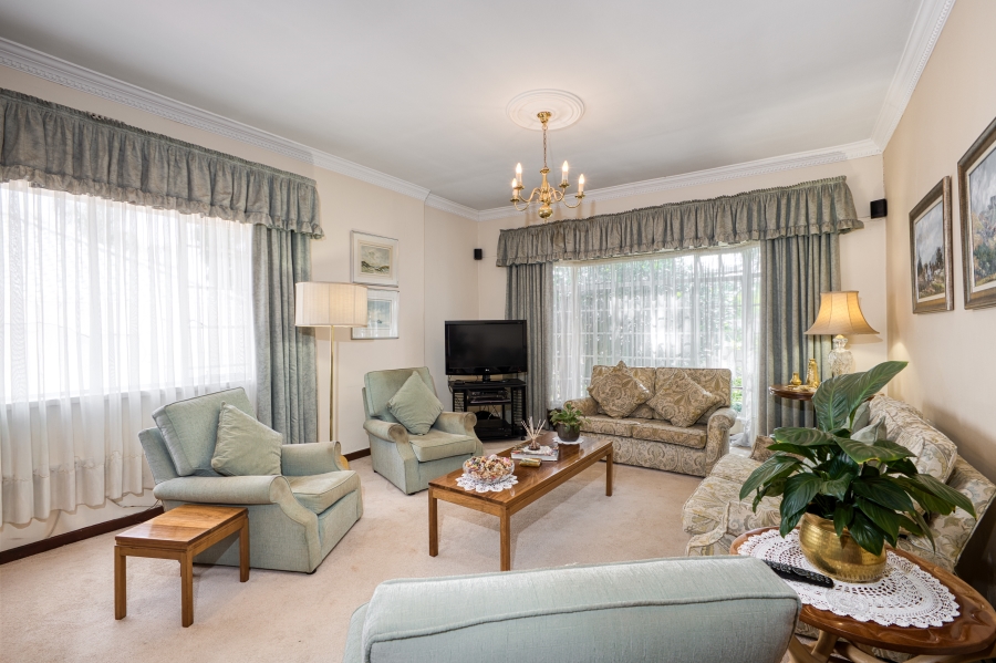 3 Bedroom Property for Sale in Linden Gauteng