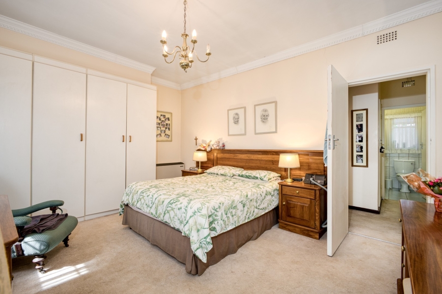 3 Bedroom Property for Sale in Linden Gauteng