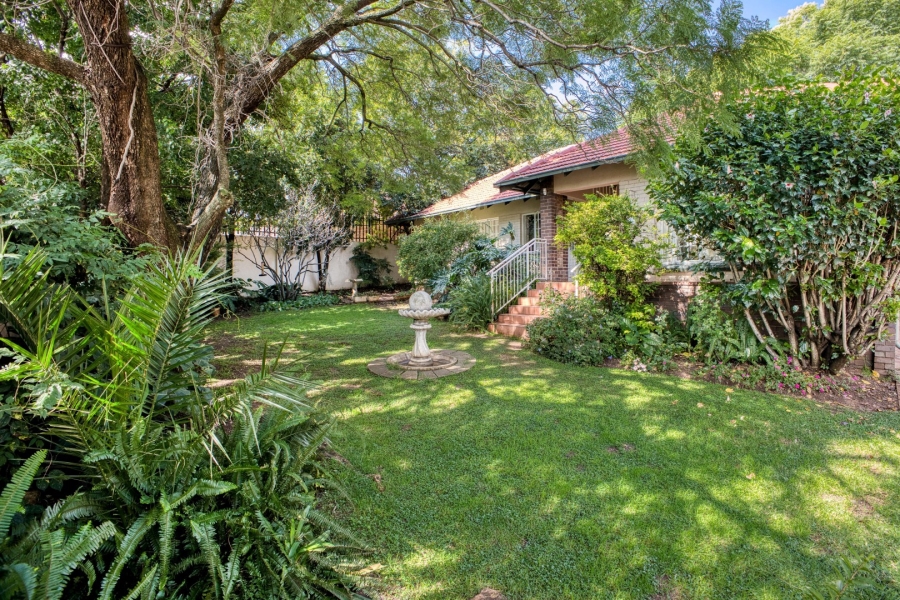 3 Bedroom Property for Sale in Linden Gauteng