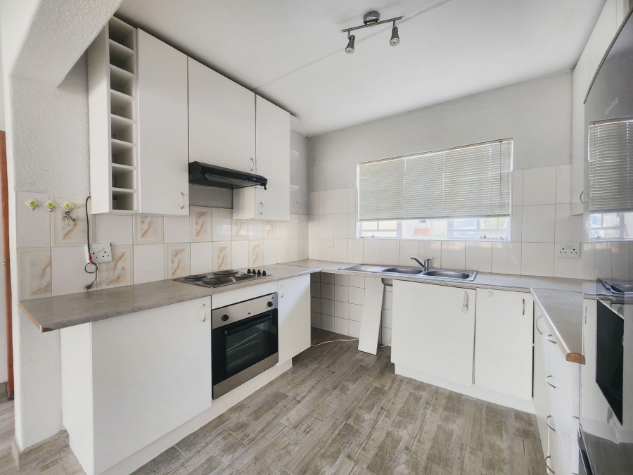 3 Bedroom Property for Sale in Lonehill Gauteng