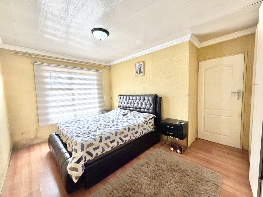 3 Bedroom Property for Sale in Ormonde View Gauteng
