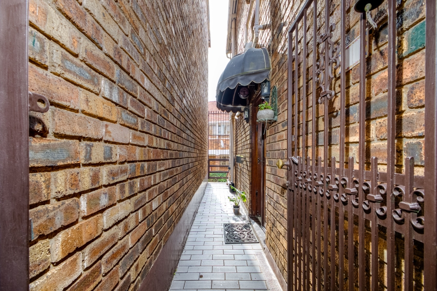 3 Bedroom Property for Sale in Risidale Gauteng