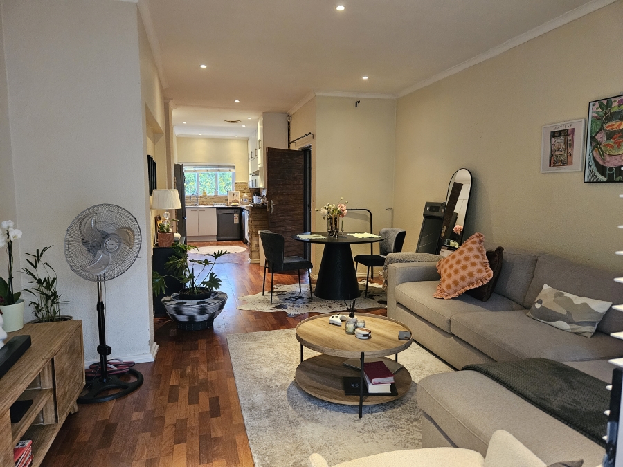 To Let 2 Bedroom Property for Rent in Hyde Park Gauteng