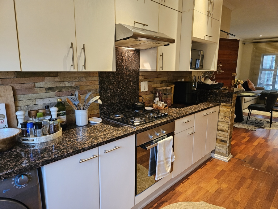 To Let 2 Bedroom Property for Rent in Hyde Park Gauteng