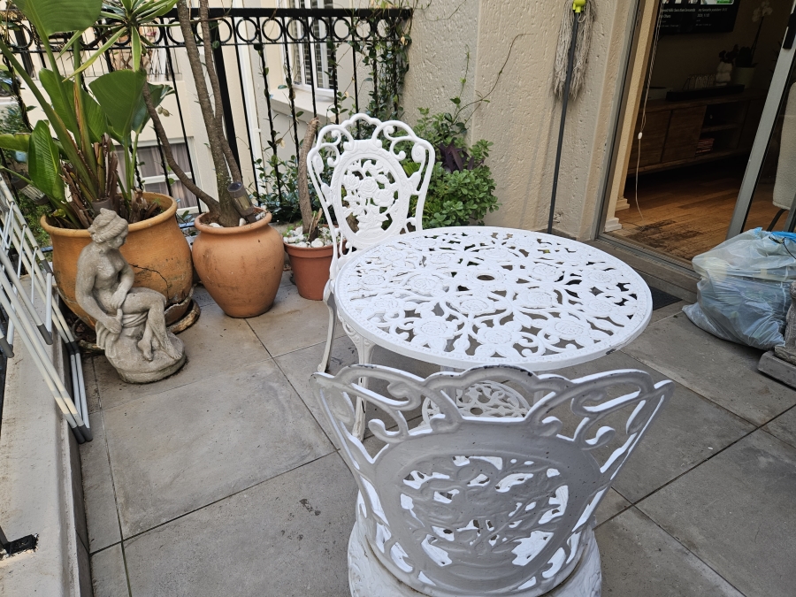 To Let 2 Bedroom Property for Rent in Hyde Park Gauteng