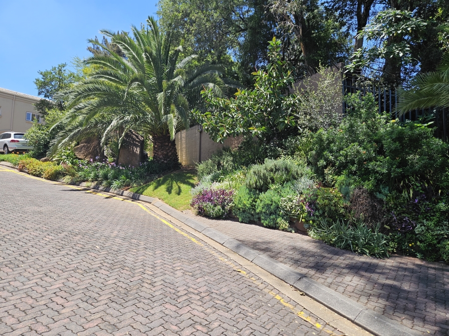 To Let 2 Bedroom Property for Rent in Hyde Park Gauteng