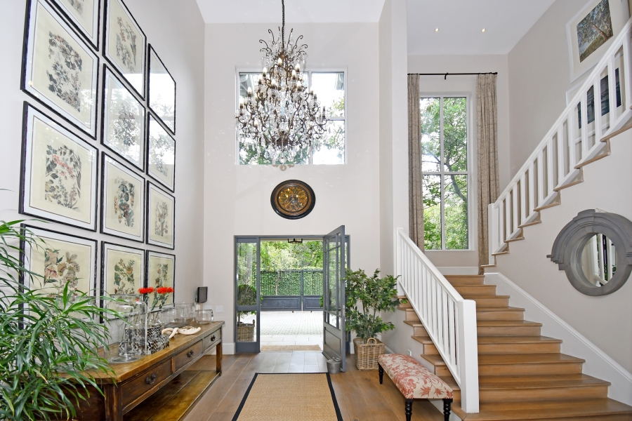5 Bedroom Property for Sale in Hurlingham Gauteng