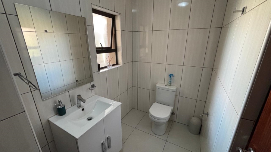 2 Bedroom Property for Sale in Blue Valley Golf Estate Gauteng