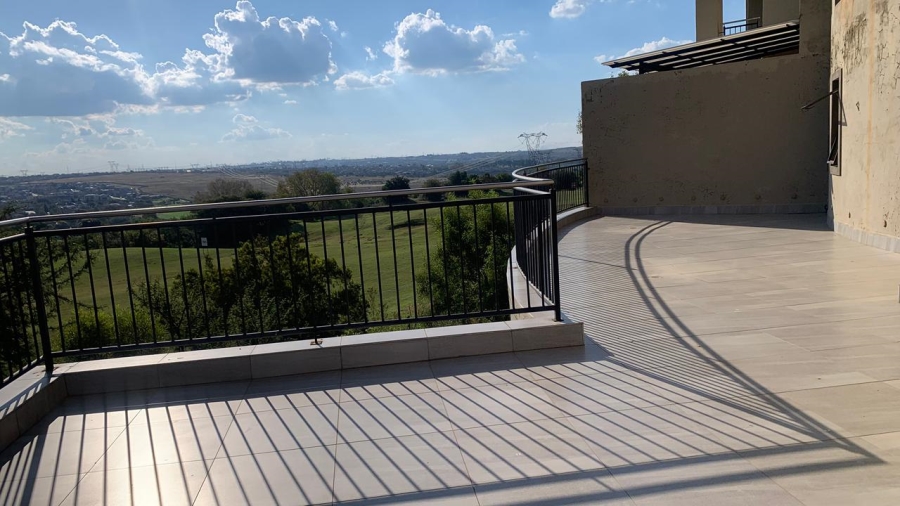 2 Bedroom Property for Sale in Blue Valley Golf Estate Gauteng