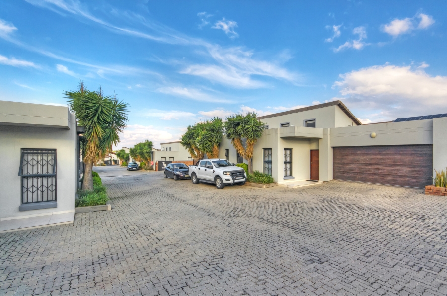 3 Bedroom Property for Sale in Summerset Gauteng