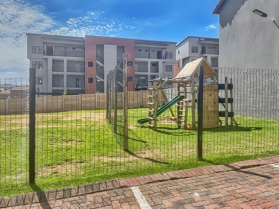 2 Bedroom Property for Sale in Vorna Valley Gauteng