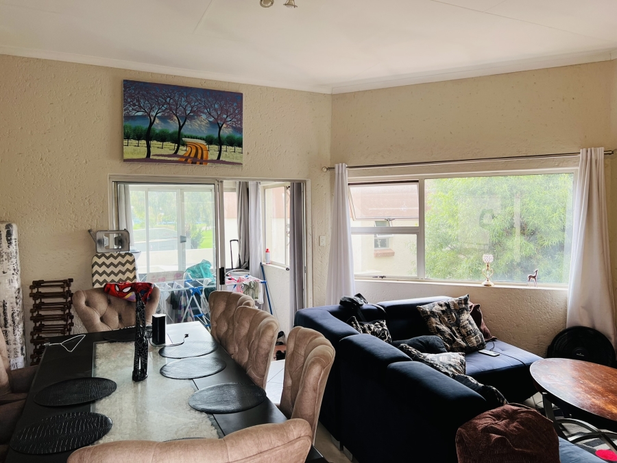 2 Bedroom Property for Sale in Bedfordview Gauteng