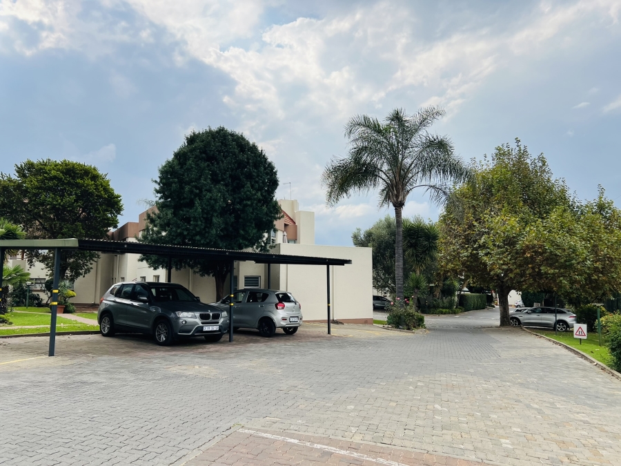 2 Bedroom Property for Sale in Bedfordview Gauteng