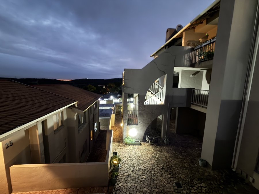 2 Bedroom Property for Sale in Mulbarton Gauteng