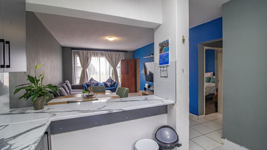 2 Bedroom Property for Sale in Mulbarton Gauteng
