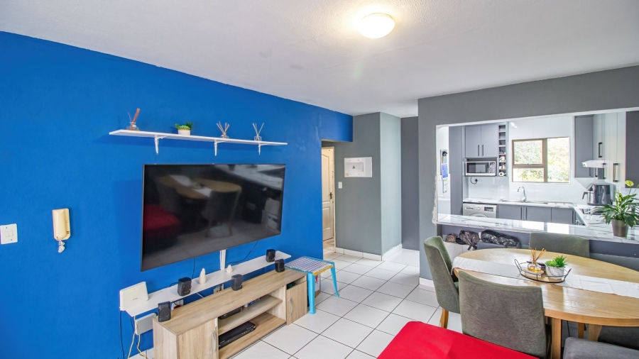 2 Bedroom Property for Sale in Mulbarton Gauteng