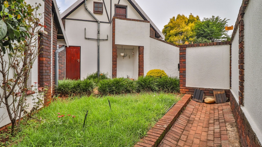 3 Bedroom Property for Sale in Bedfordview Gauteng