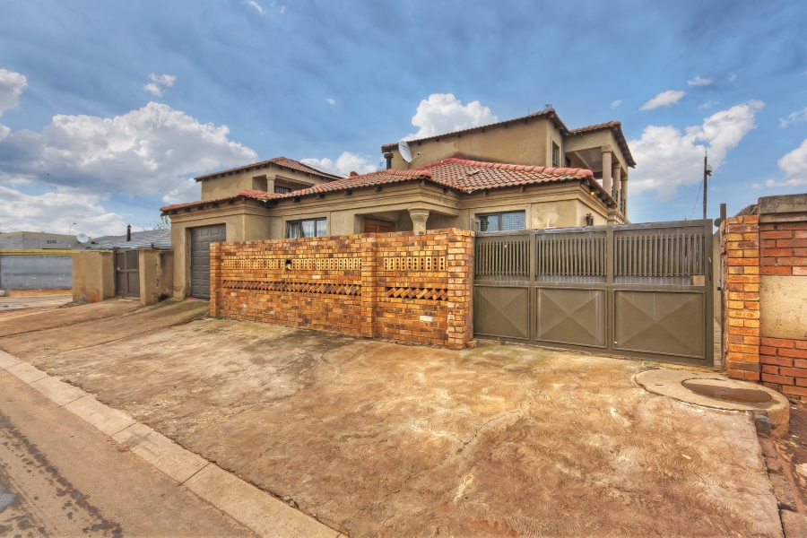 3 Bedroom Property for Sale in Protea Glen Gauteng