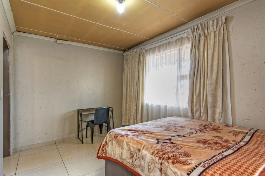 3 Bedroom Property for Sale in Protea Glen Gauteng