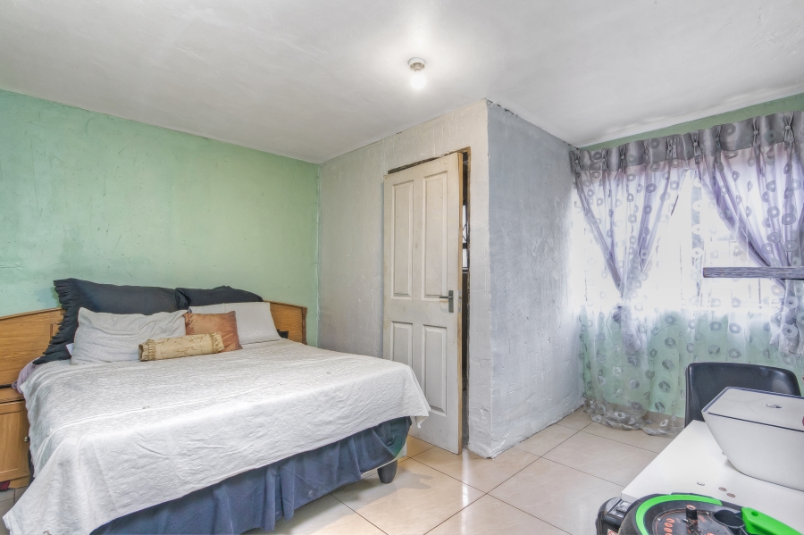 3 Bedroom Property for Sale in Protea Glen Gauteng