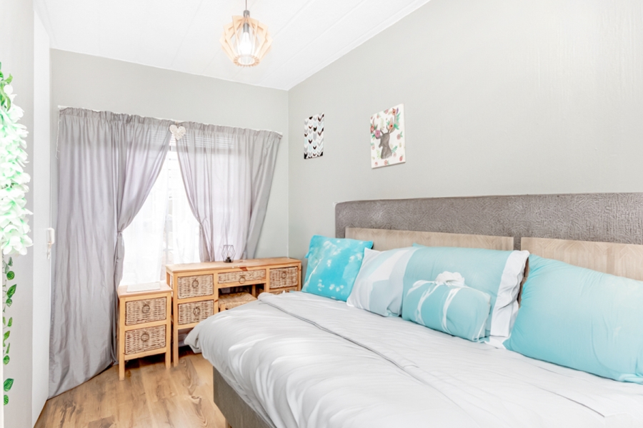 3 Bedroom Property for Sale in Roodekrans Gauteng