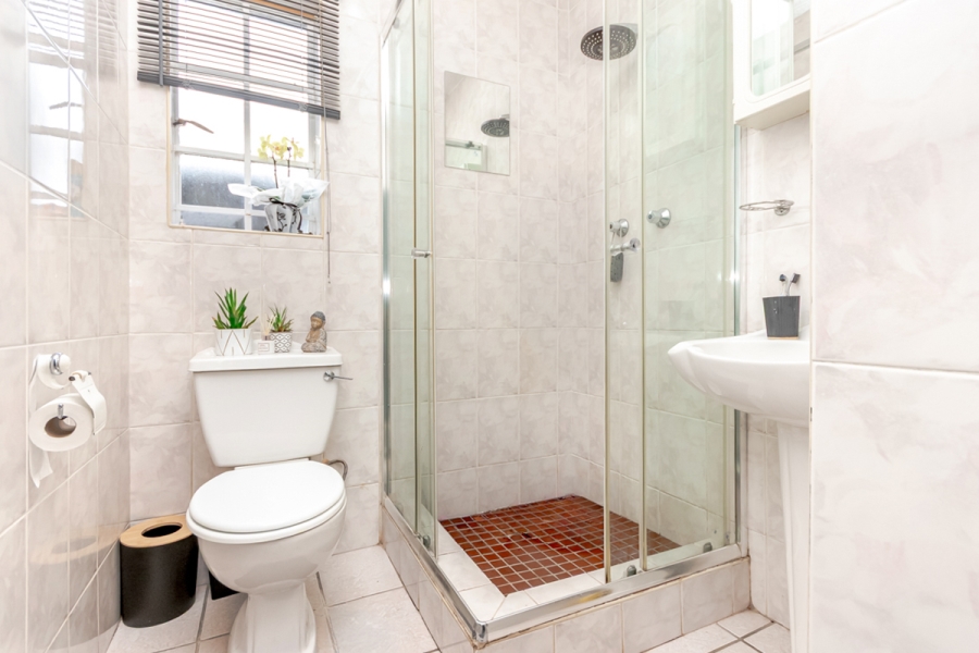 3 Bedroom Property for Sale in Roodekrans Gauteng