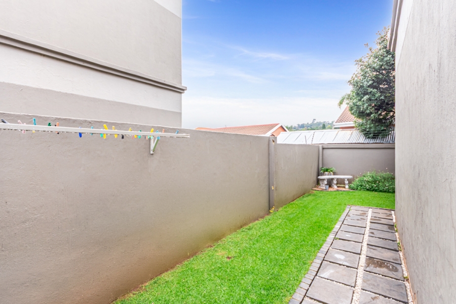 3 Bedroom Property for Sale in Roodekrans Gauteng