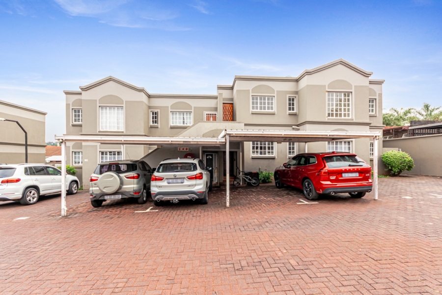 3 Bedroom Property for Sale in Roodekrans Gauteng