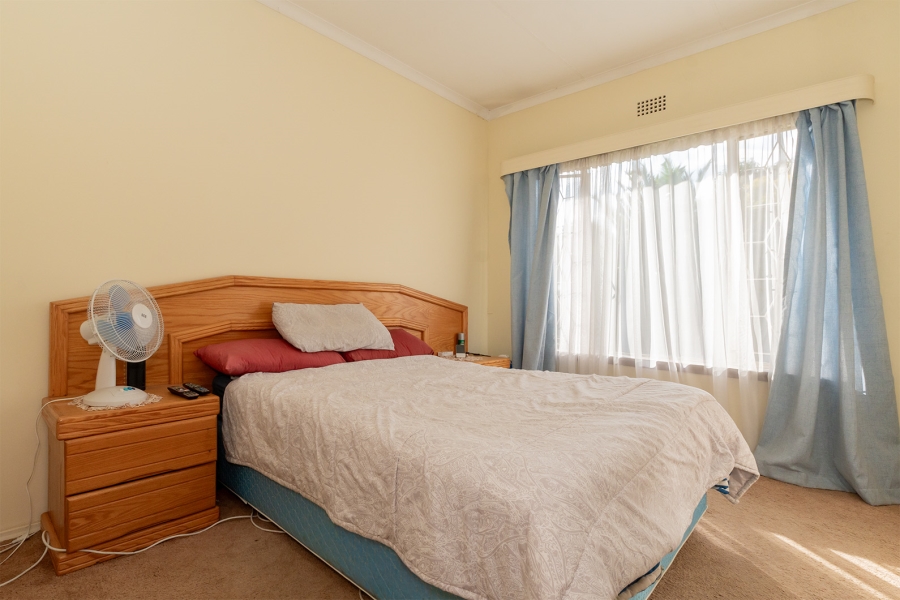 5 Bedroom Property for Sale in Atlasville Gauteng