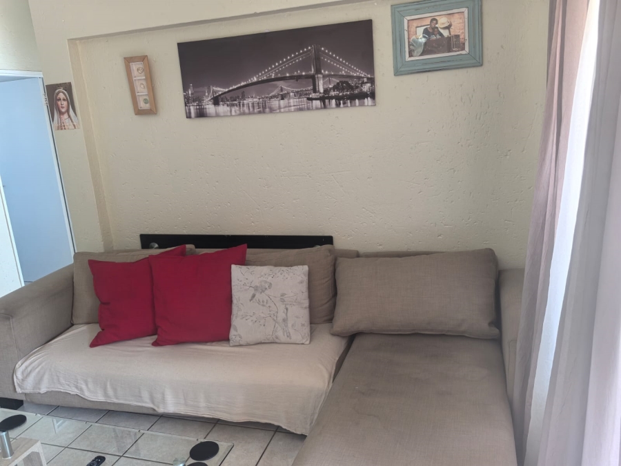 2 Bedroom Property for Sale in Wilgeheuwel Gauteng