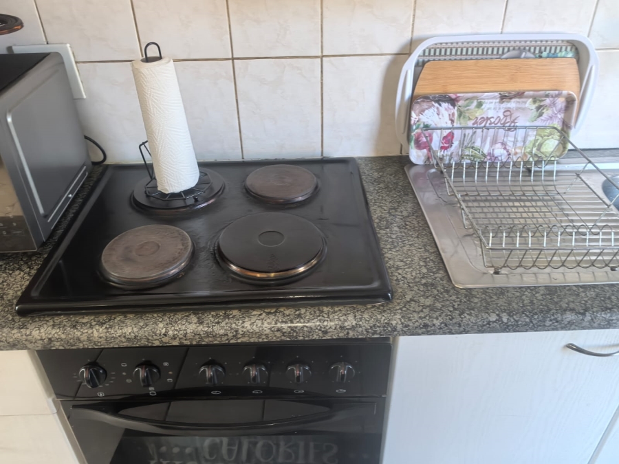 2 Bedroom Property for Sale in Wilgeheuwel Gauteng