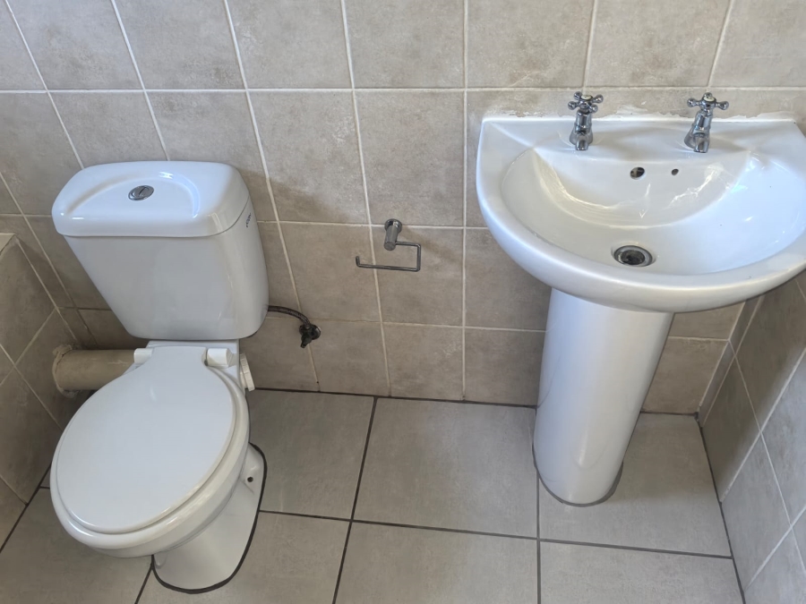 2 Bedroom Property for Sale in Princess A H Gauteng