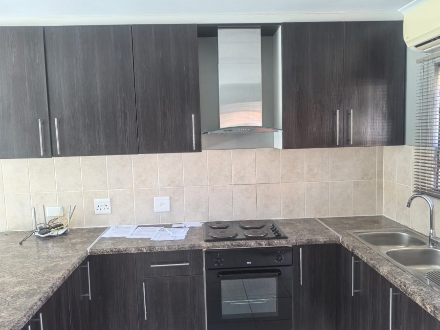 2 Bedroom Property for Sale in Princess A H Gauteng