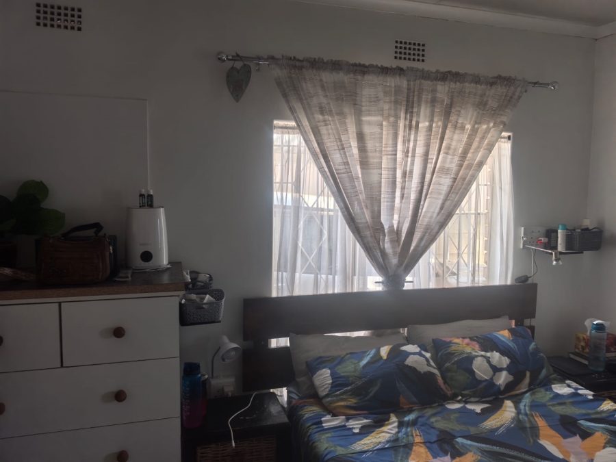 4 Bedroom Property for Sale in Roodepoort North Gauteng