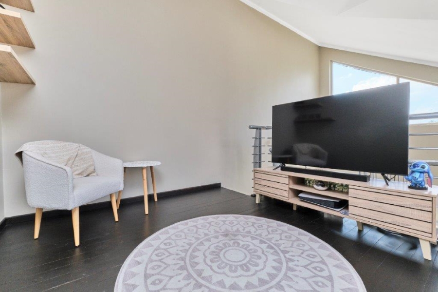1 Bedroom Property for Sale in Sunninghill Gauteng