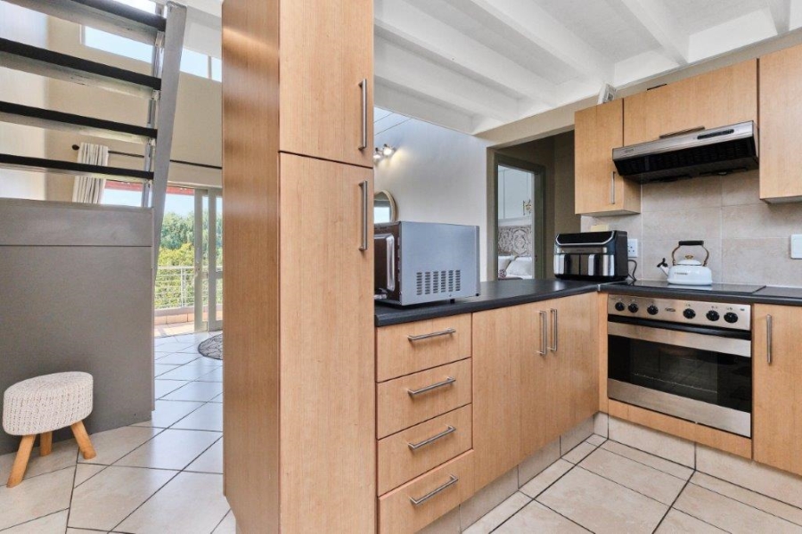 1 Bedroom Property for Sale in Sunninghill Gauteng