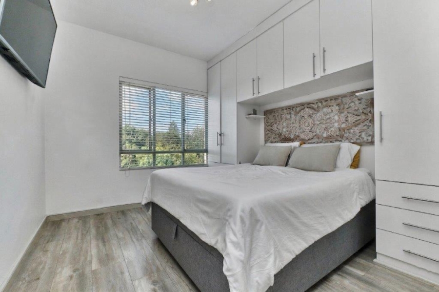 1 Bedroom Property for Sale in Sunninghill Gauteng