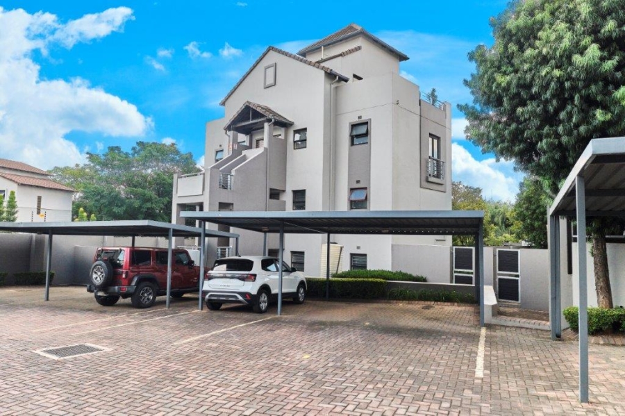 1 Bedroom Property for Sale in Sunninghill Gauteng