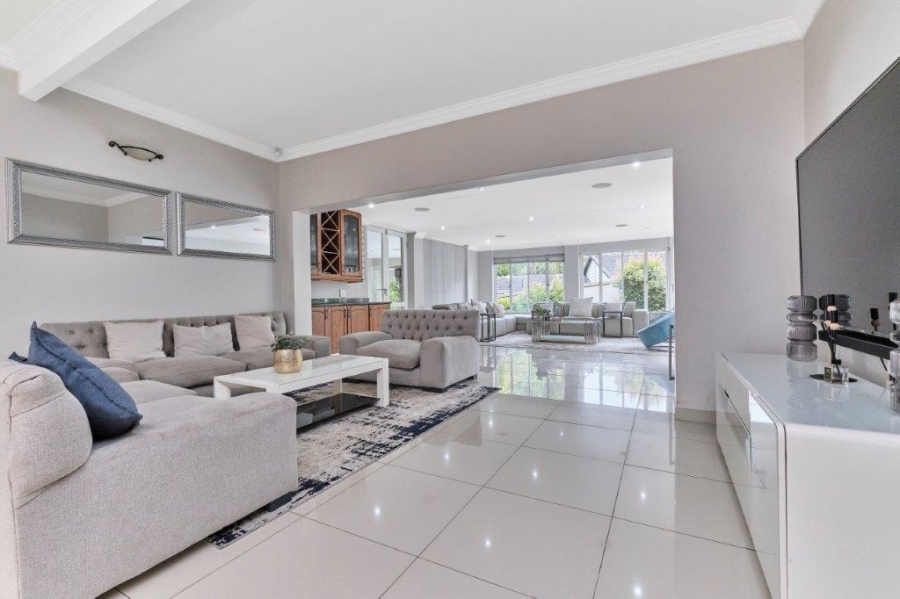 5 Bedroom Property for Sale in Bryanston Gauteng