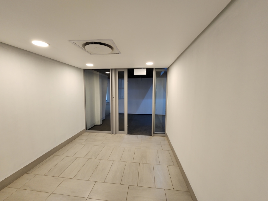 To Let Commercial Property for Rent in Sandhurst Gauteng