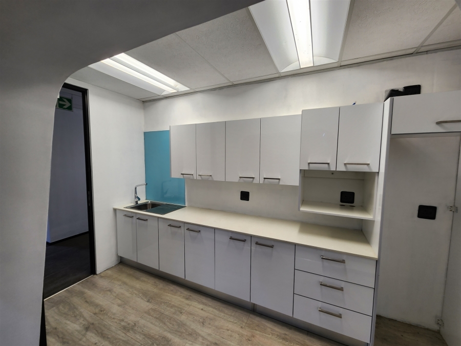 To Let Commercial Property for Rent in Sandhurst Gauteng