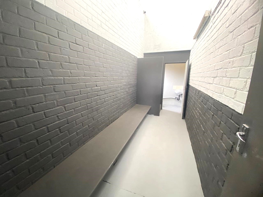 To Let Commercial Property for Rent in Halfway House Gauteng