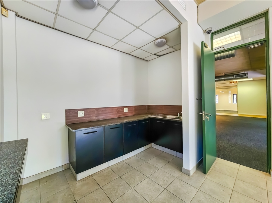 To Let Commercial Property for Rent in Fourways Gauteng